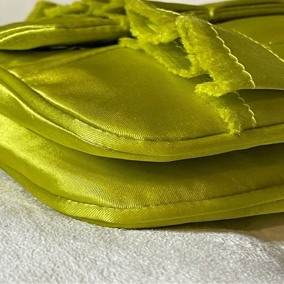 NWT Botkier Chartreuse Sateen Chain Quilt Flap Small Shoulder Bag 9”x 2” x 6”Y2K - Picture 12 of 16